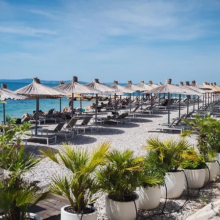 Appartement Junia Boutique *